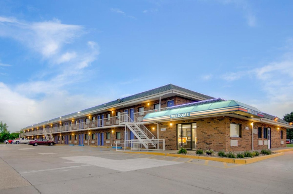 Motel 6-Salina, KS Image 14