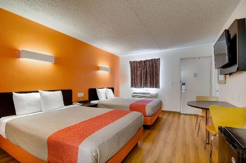 Motel 6-Salina, KS image 30