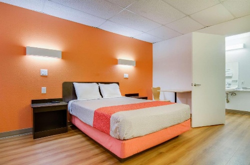 Motel 6-Salina, KS image 35